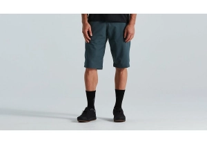 2021 SPECIALIZED TRAIL MENS SHORT - 36, CAST BATTLESHIP