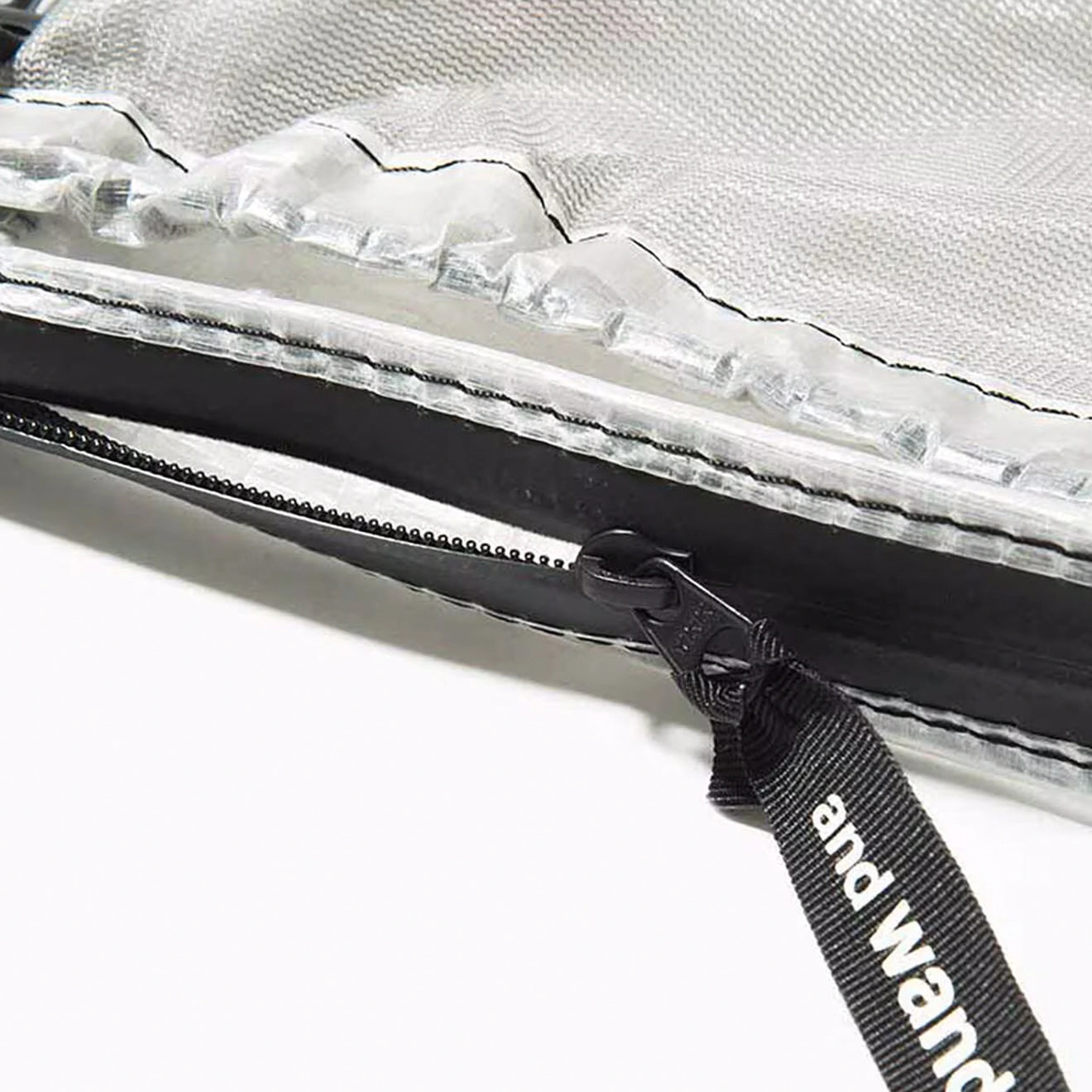 And Wander Dyneema Sacoche Off White