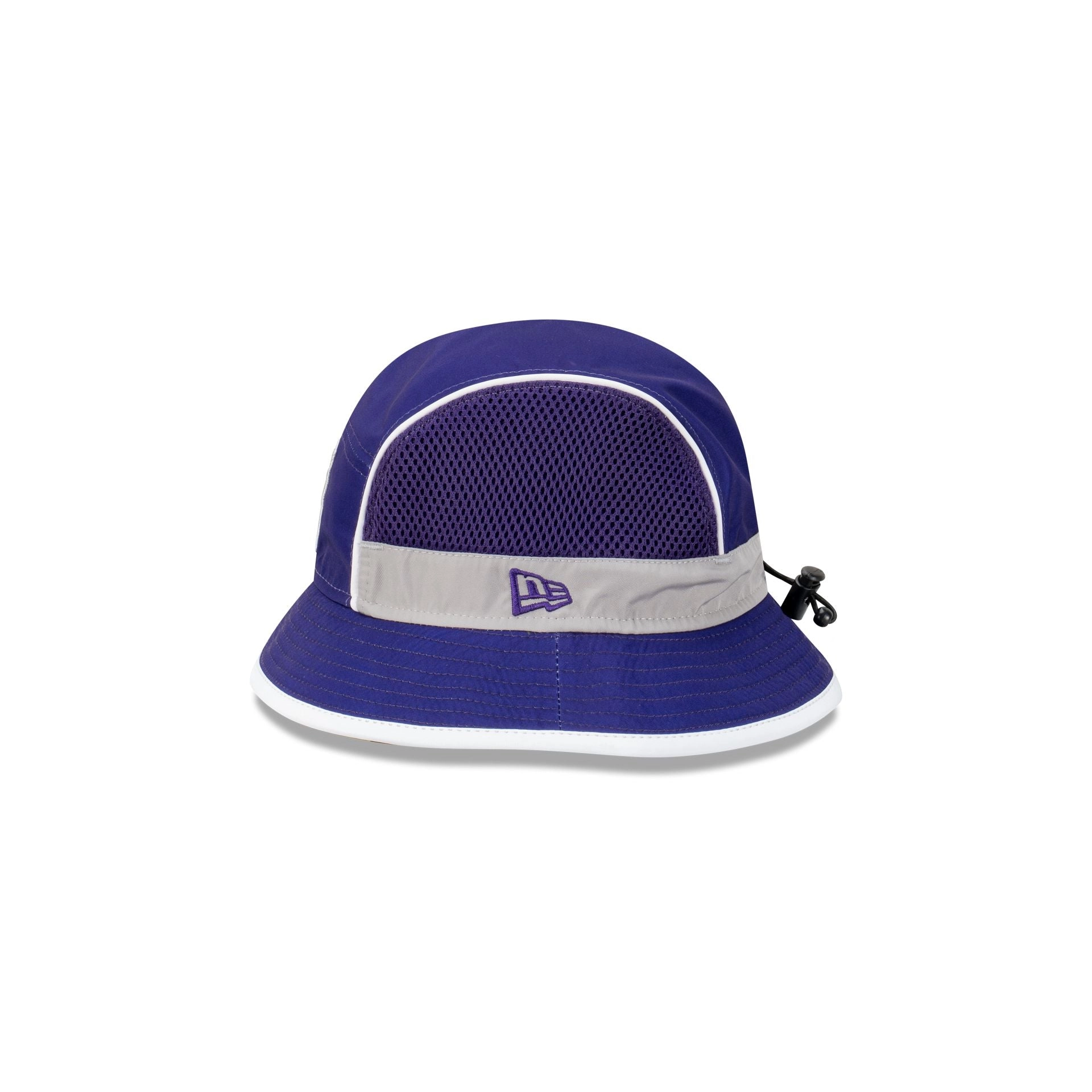 Fremantle Dockers On Field 2024 Sports Bucket