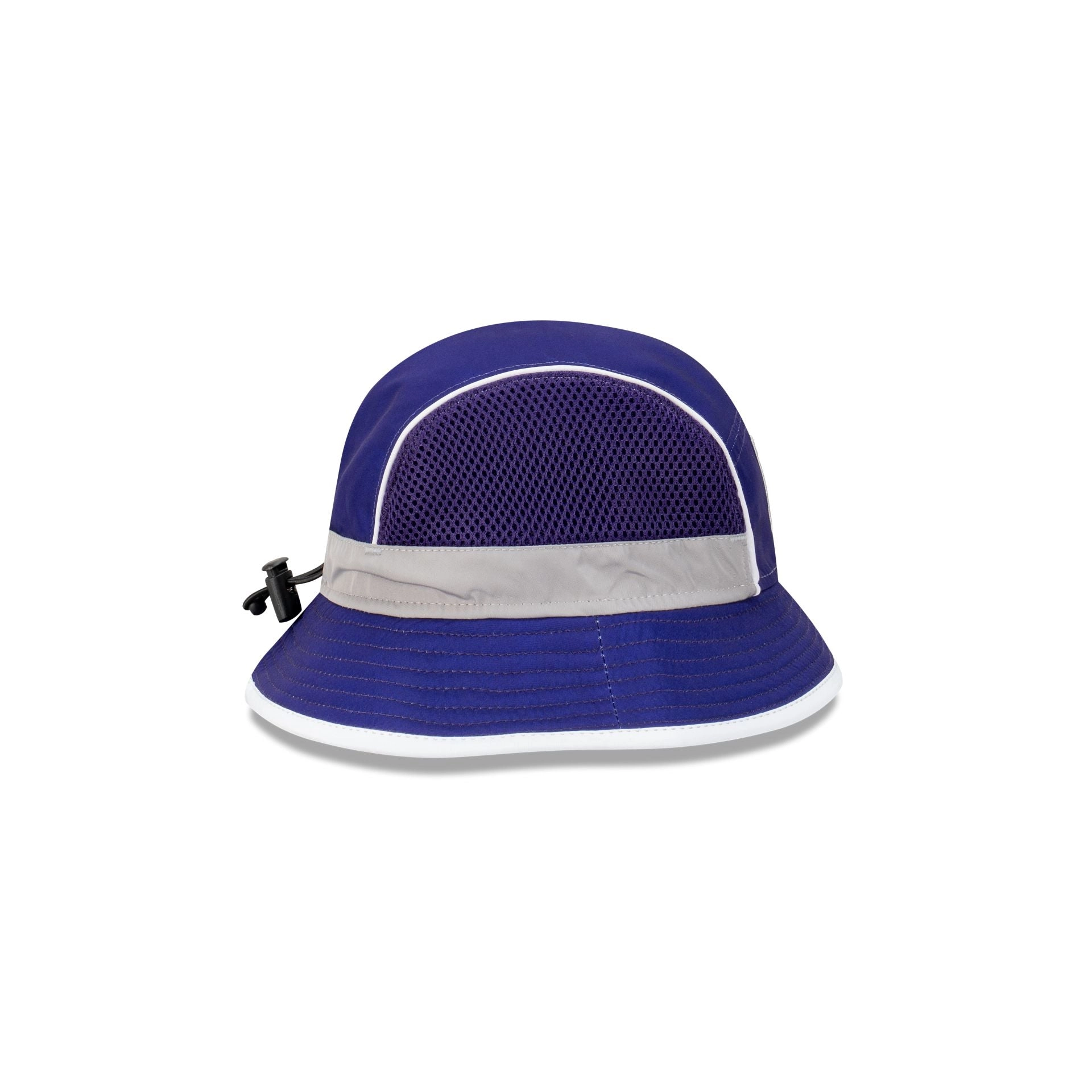Fremantle Dockers On Field 2024 Sports Bucket