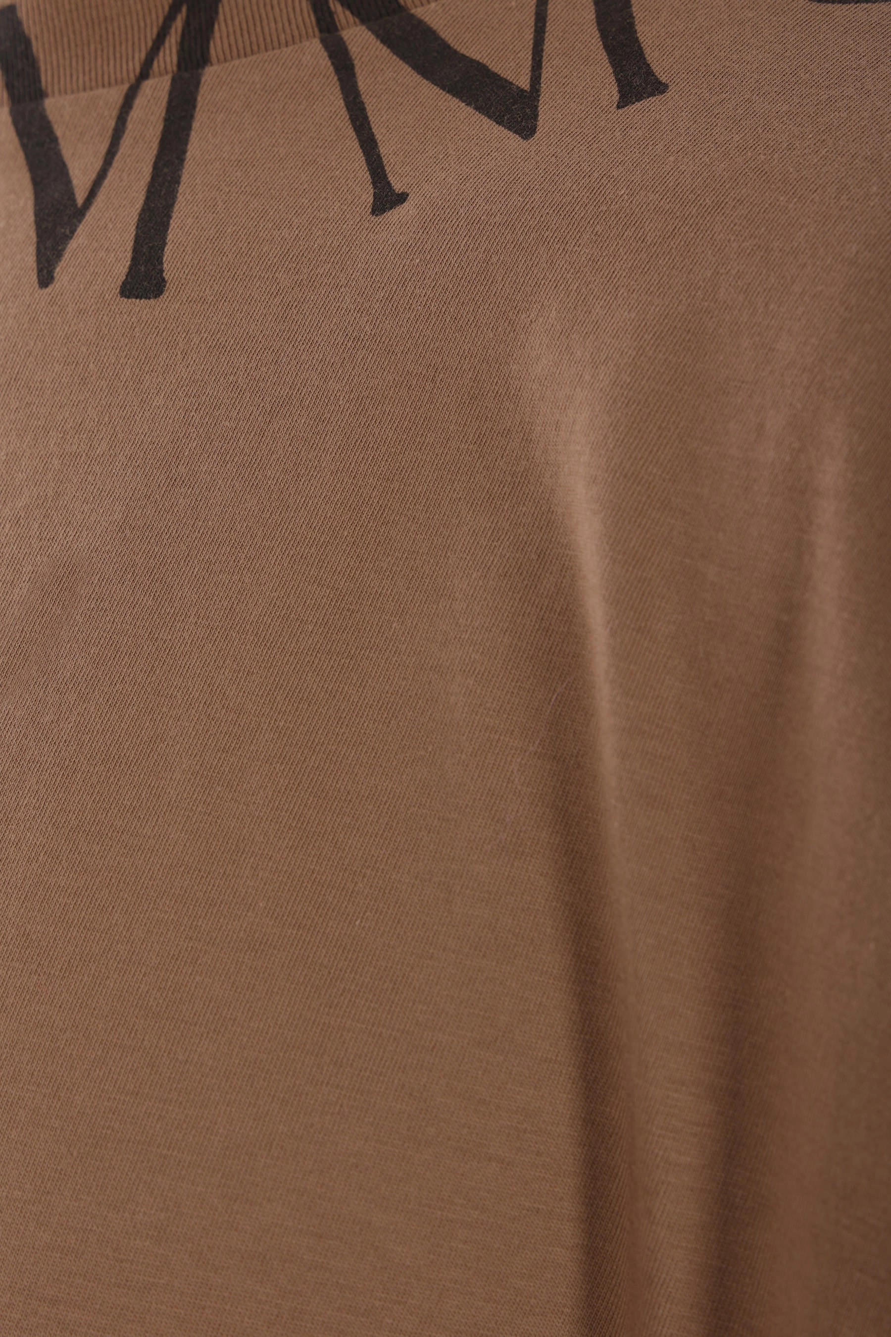 oversized long-sleeve cotton t-shirt